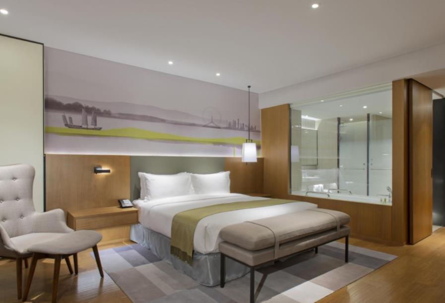 Holiday Inn & Suites Tianjin Downtown By Ihg,Tianjin Drum Tower,Joycity Shopping Mall,Tianjin Ancient Cultural Street,Haihe River,The Porcelain House,Convenient Access To Tianjin Binhai International Airport Exterior foto